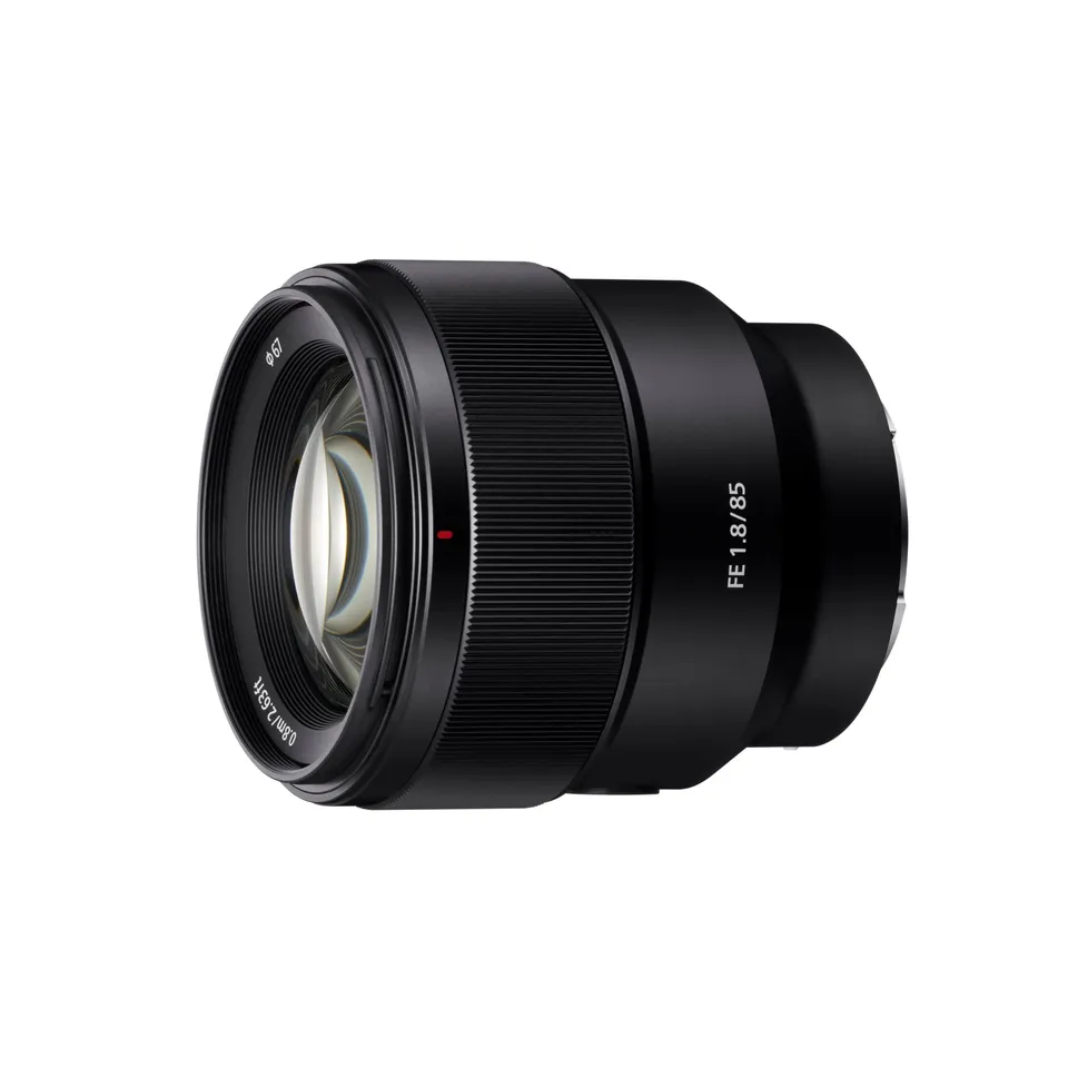 sony-sel-85f18-obiettivo-per-ritratto-a-focale-fissa-85mm-f1-8-full-frame-e-aps- image 1