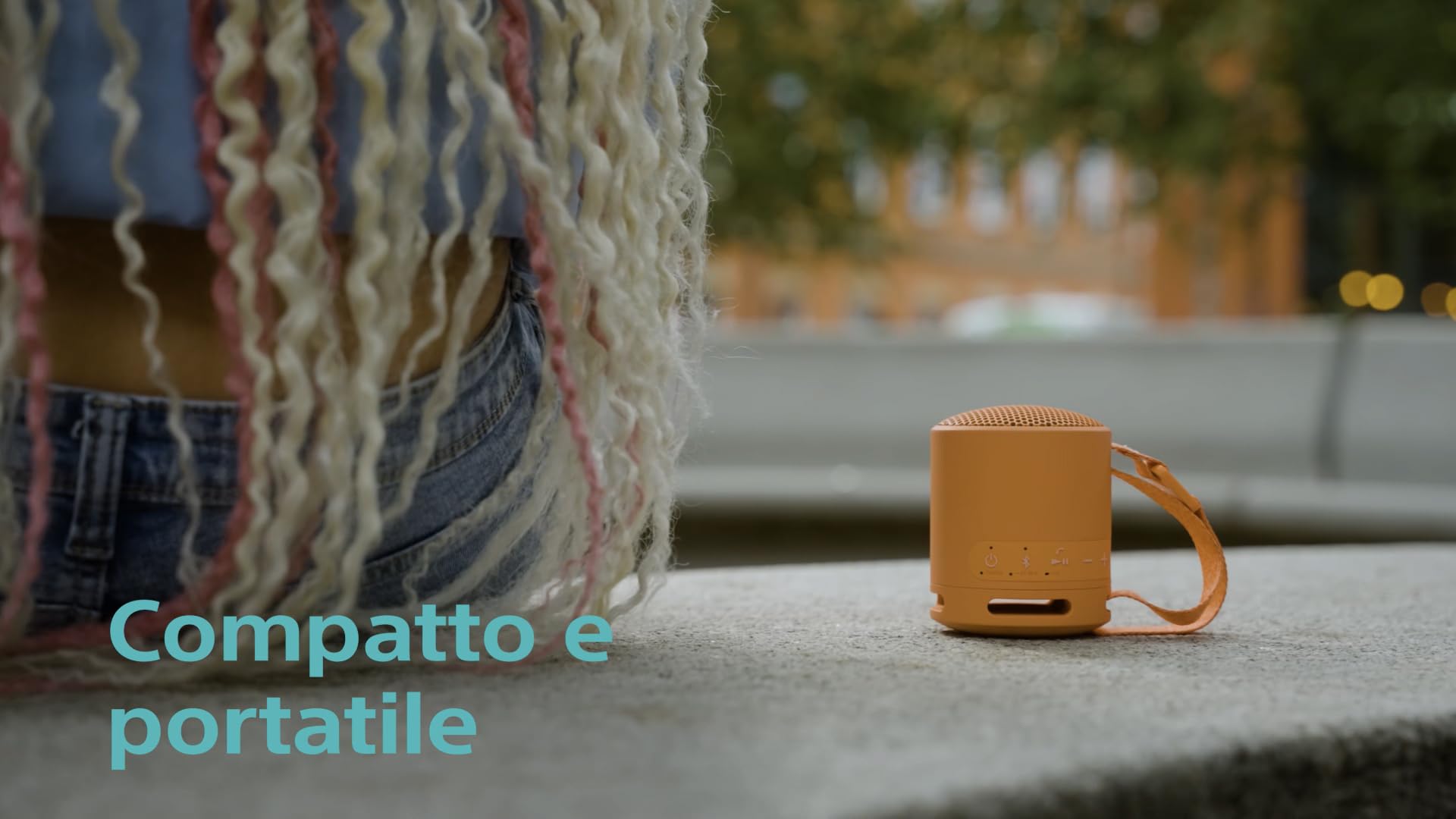 sony-srs-xb100-speaker-wireless-bluetooth-portatile-compatto-ip67-resistente-ad- image 6