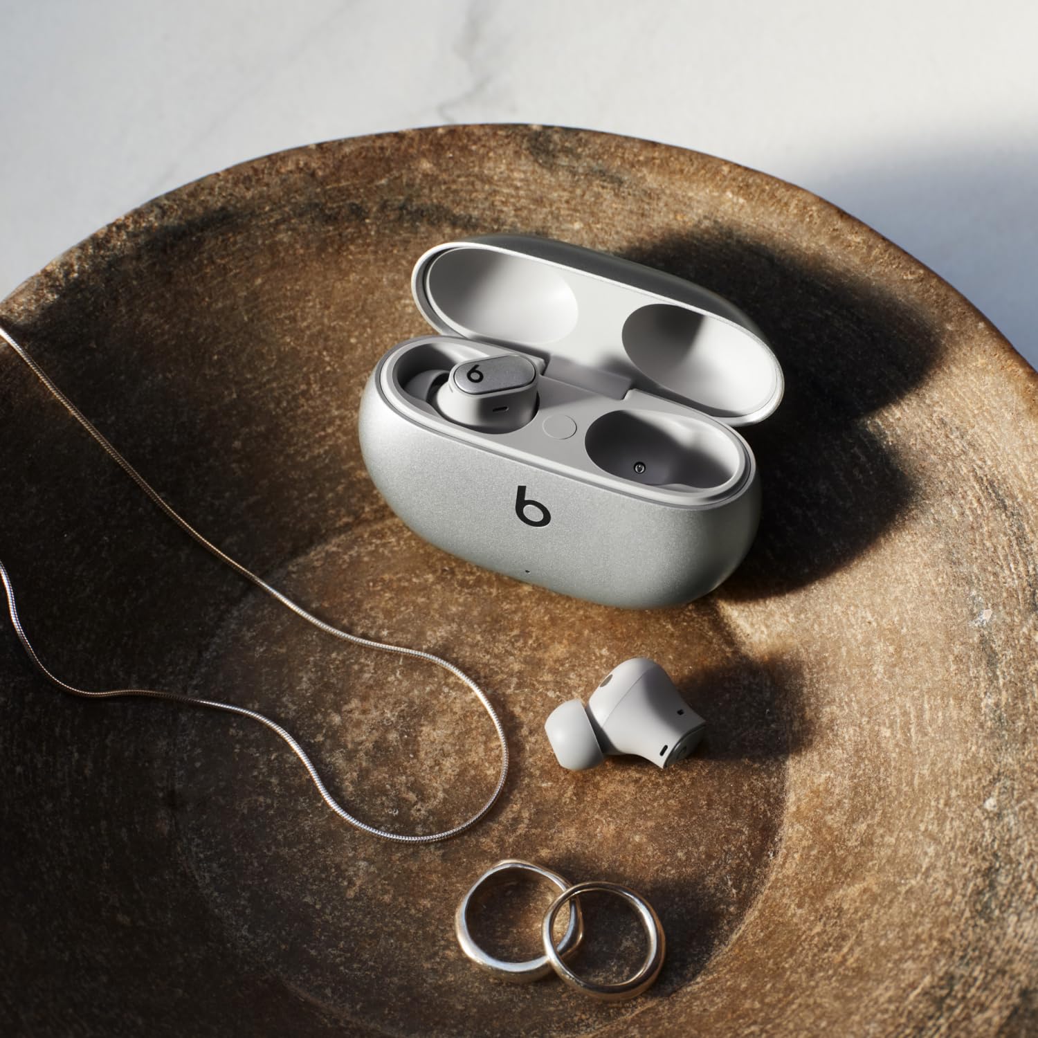 beats-studio-buds-2023-auricolari-true-wireless-con-anc-adattivo-audio-spaziale- image 3