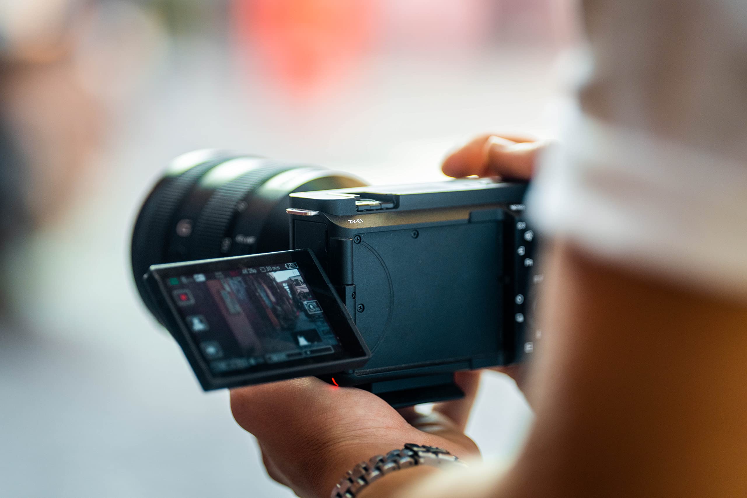 sony-zv-e1-vlog-camera-full-frame-con-obiettivo-intercambiabile-4k-60p-12-2-mp-s image 2