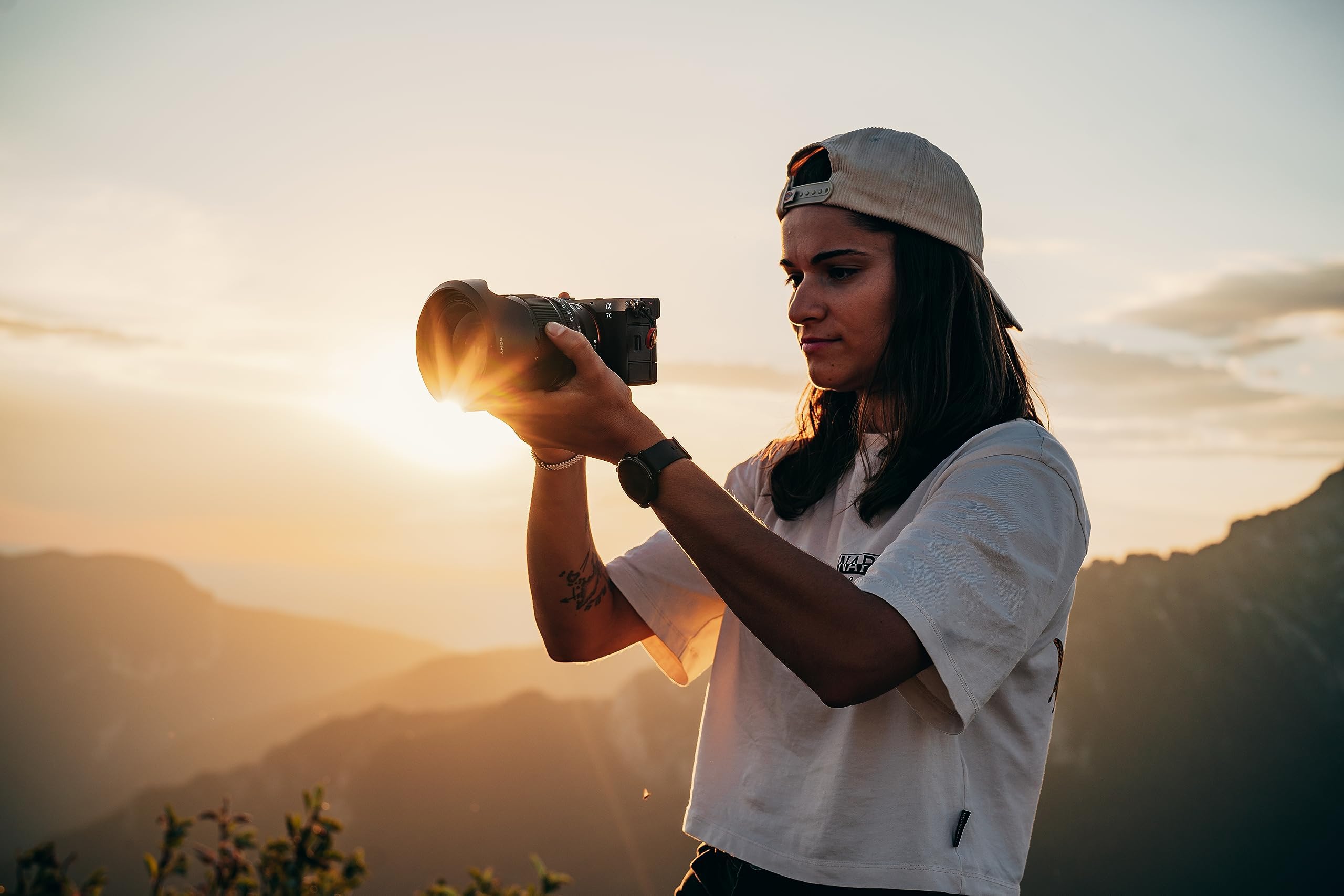 sony-alpha-7c-ii-fotocamera-mirrorless-full-frame-compatta-33-mp-con-obiettivo-s image 6