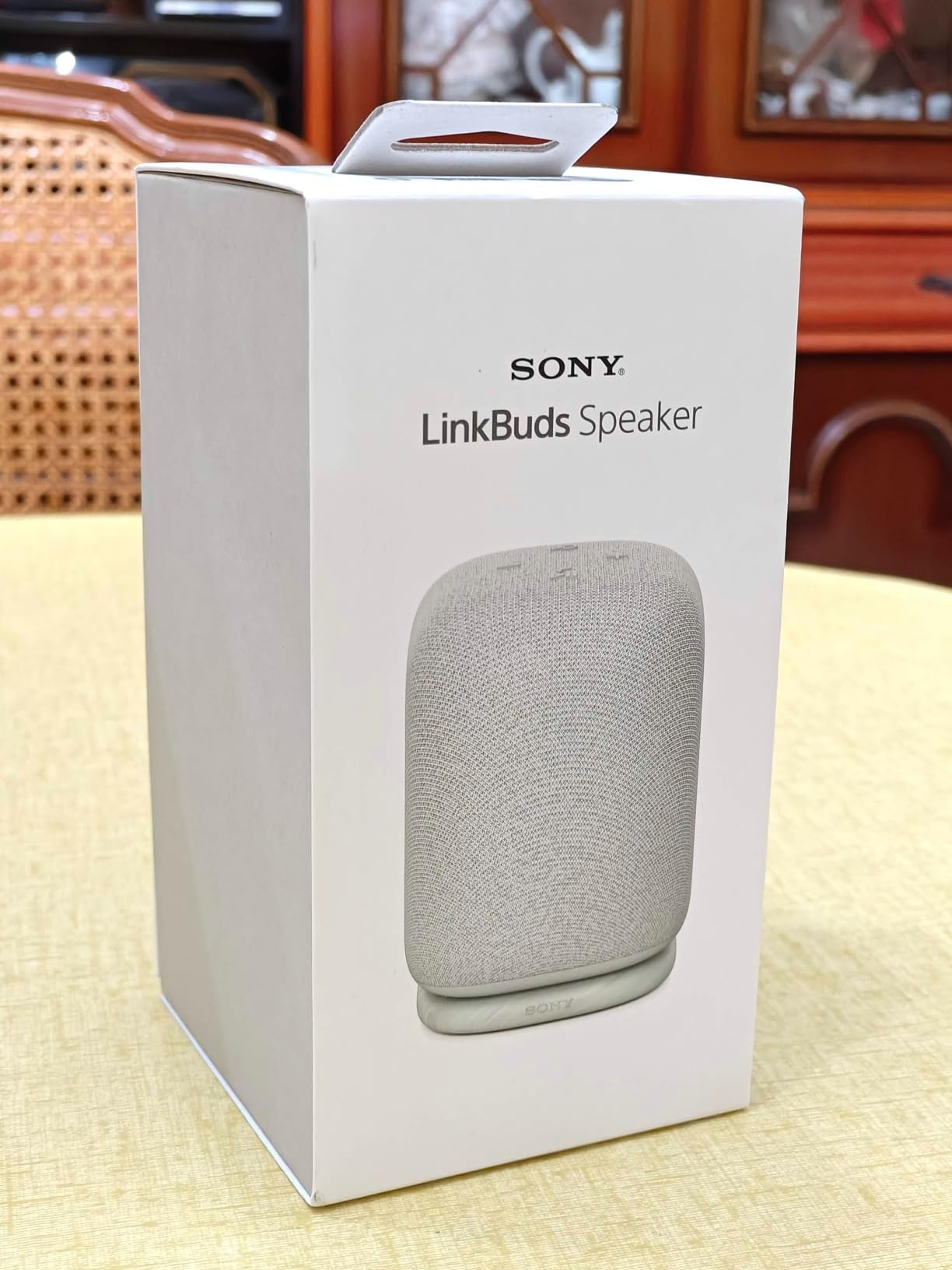 Discreto speaker