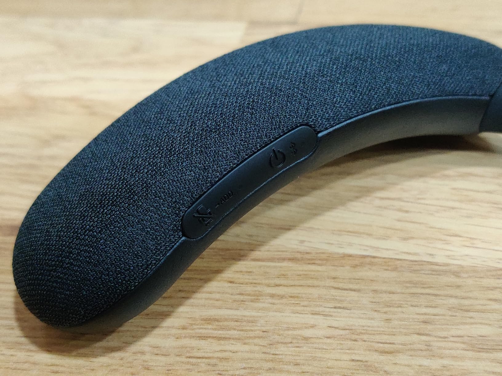 Ottimo compromesso tra cuffie e soundbar