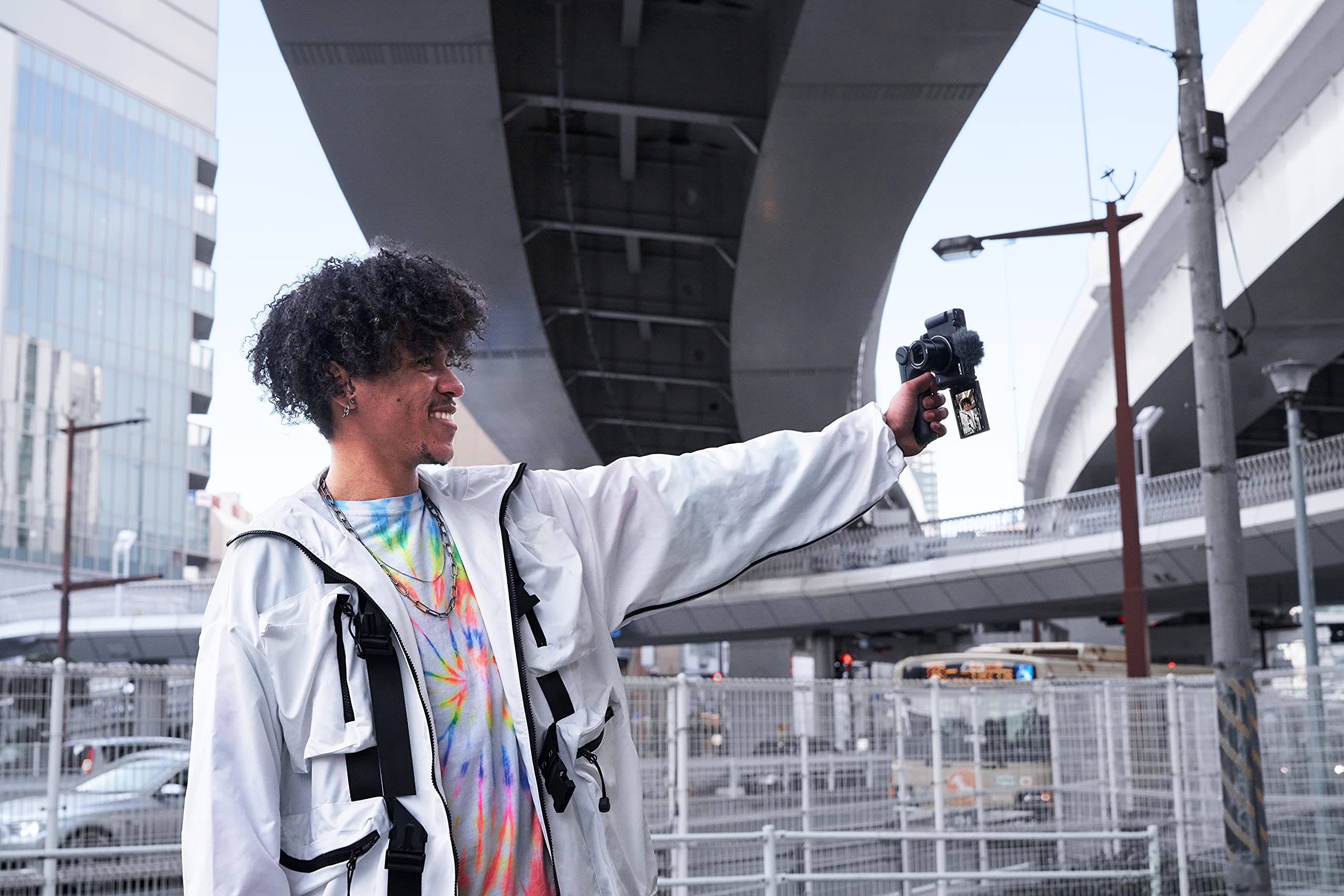 sony-zv-1-fotocamera-digitale-per-vlogging-sensore-cmos-1-20-1-mp-video-4k-hdr-s image 2