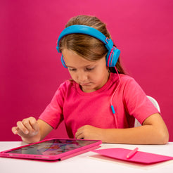 jlab-jbuddies-studio-cuffie-on-ear-cablate-bambini-type-c-blu-rosa-con-limite-vo image 8